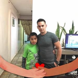 Meet your Posher, Yusnel